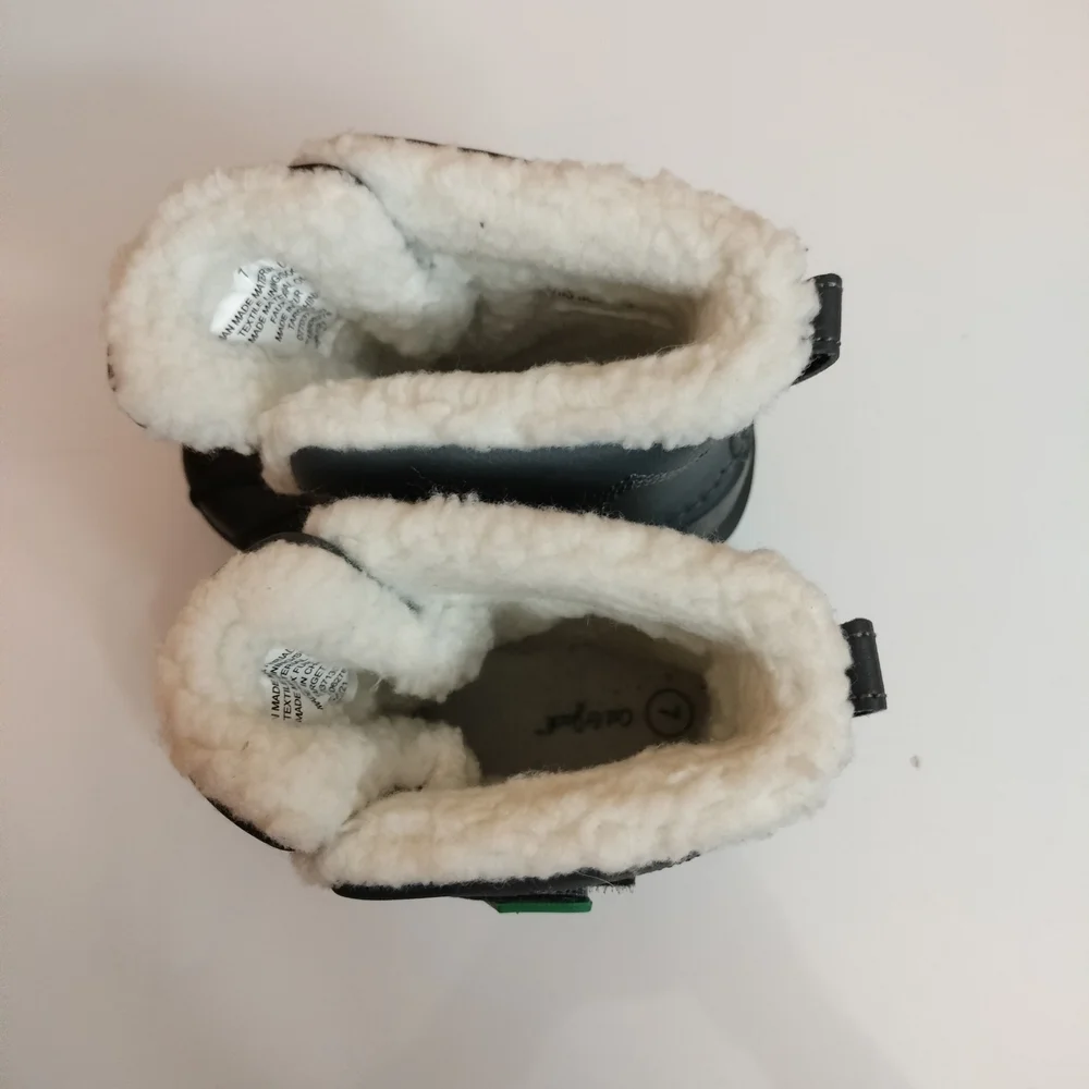 Cat & Jack stylish gray